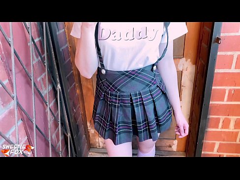 ❤️ Schulmädchen saugt ihren Schwanz tief und fickt statt Unterricht. ❤️ Hard porn bei de.xxxtophd.ru ❌️❤
