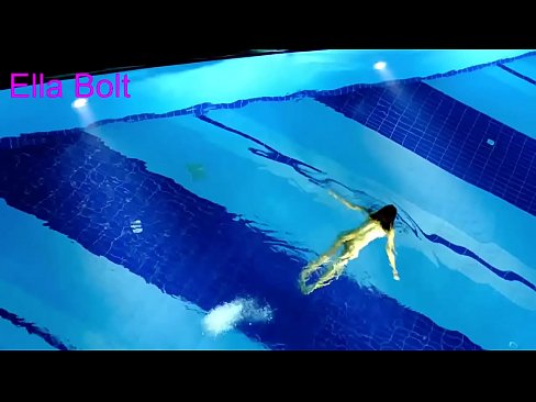 ❤️ Ich kann nicht aufhören zuzusehen, junge Blondine beim Nacktschwimmen im Pool des ELLA BOLT Resorts erwischt ❤️ Hard porn bei de.xxxtophd.ru ❌️❤